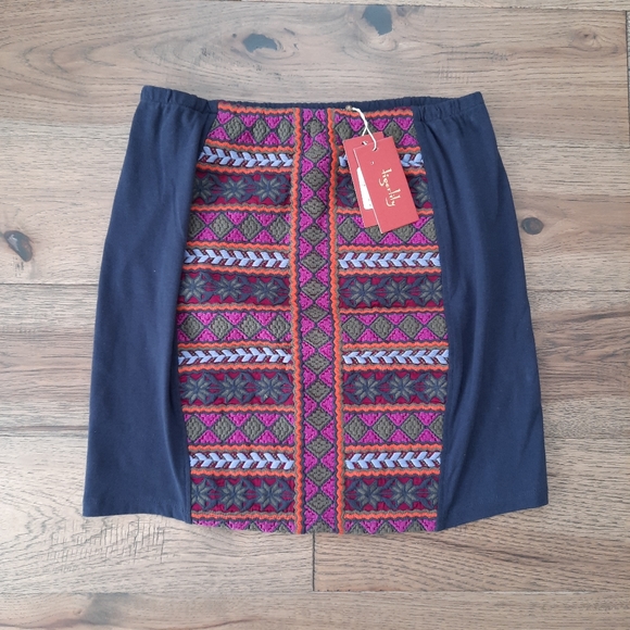 Tigerlily San Pedro Bohemian Style Embroidered Pull On Mini Skirt Unique - Picture 2 of 11